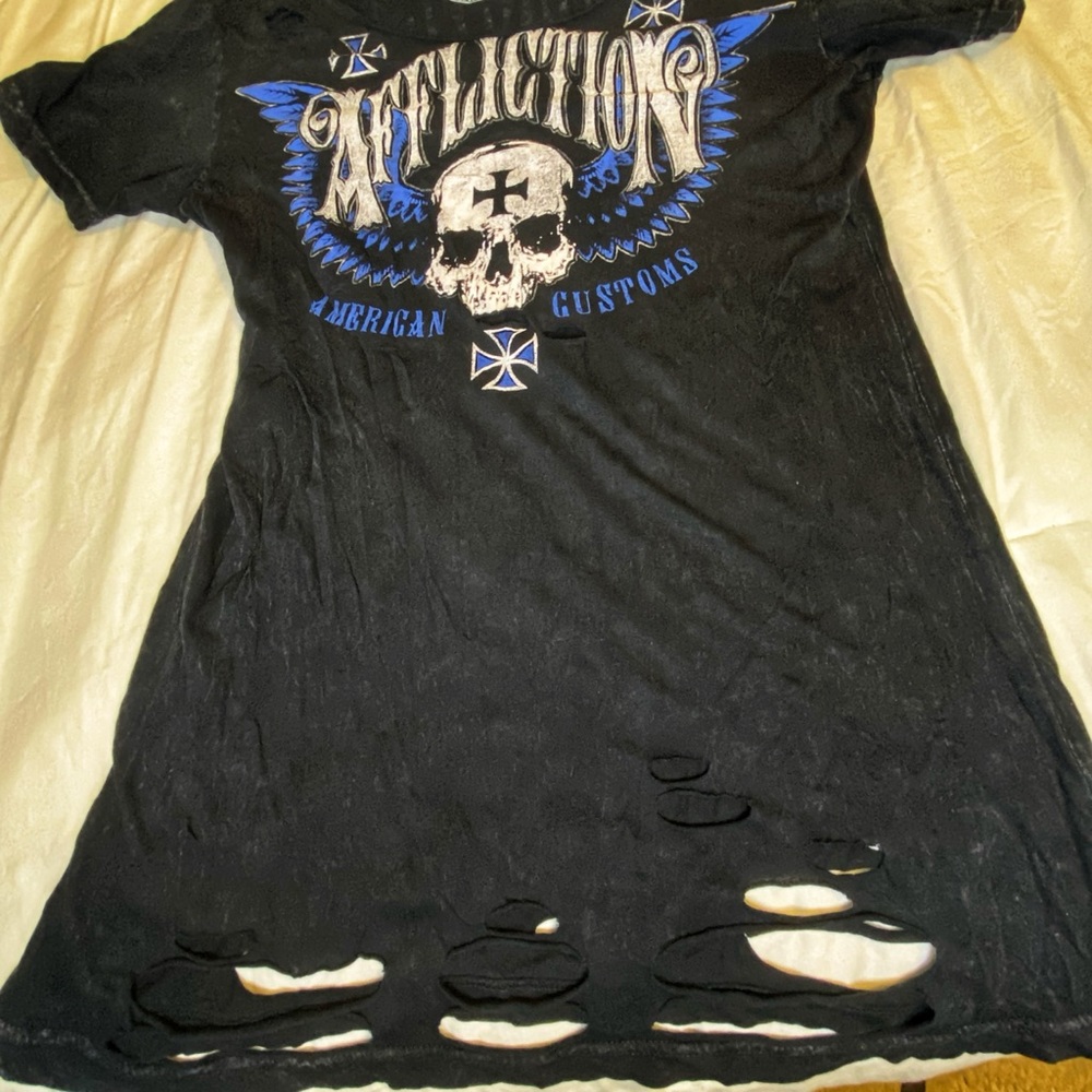 Affliction - Size Large Ladies Short Sleeve
